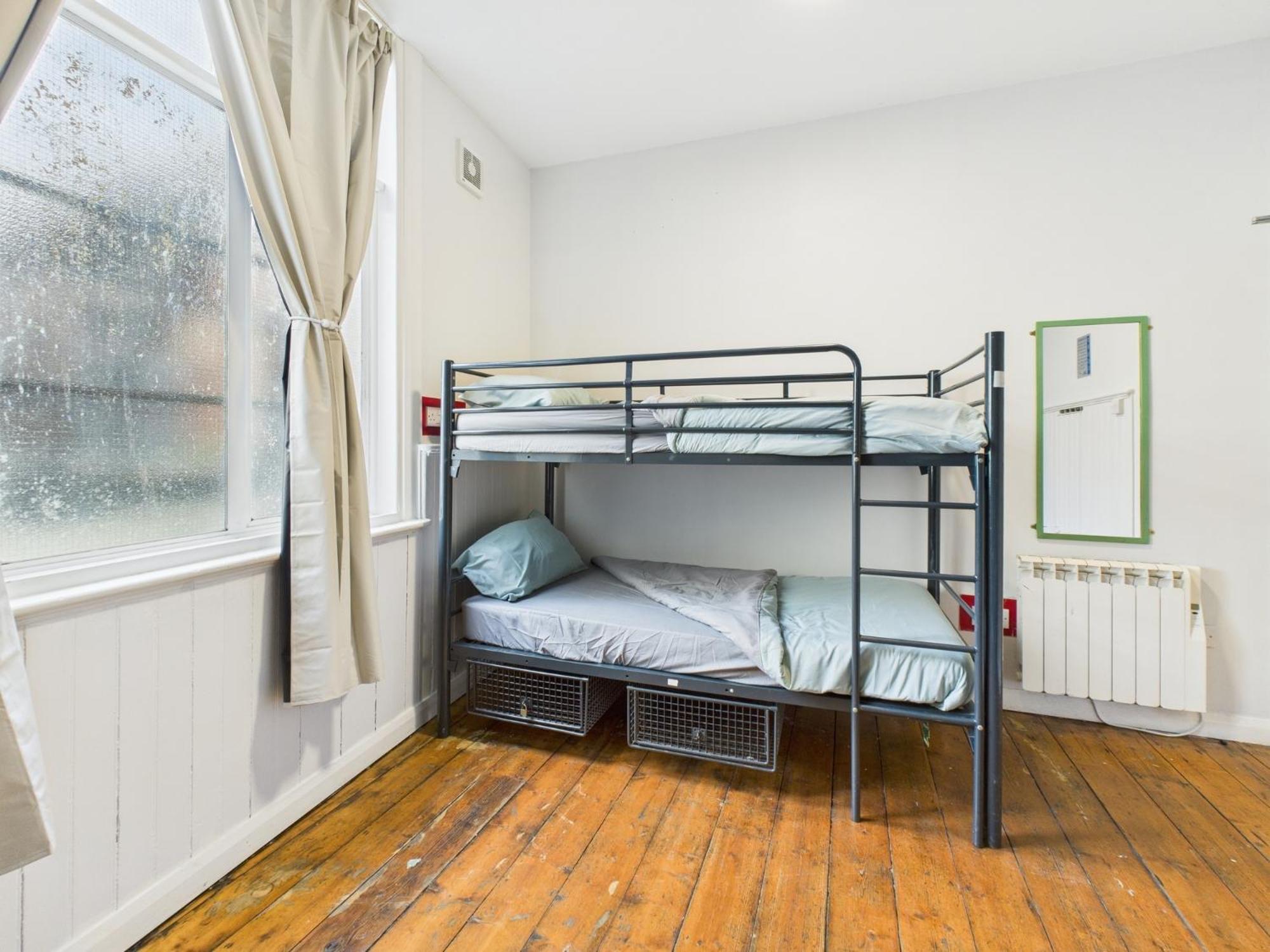 Bunkhouse Hostel คาร์ดิฟฟ์ ภายนอก รูปภาพ