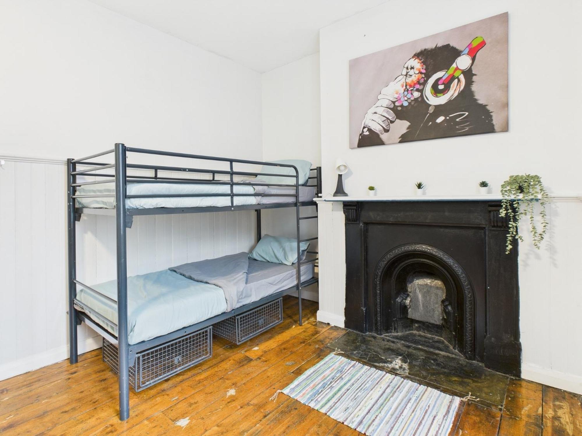 Bunkhouse Hostel คาร์ดิฟฟ์ ภายนอก รูปภาพ