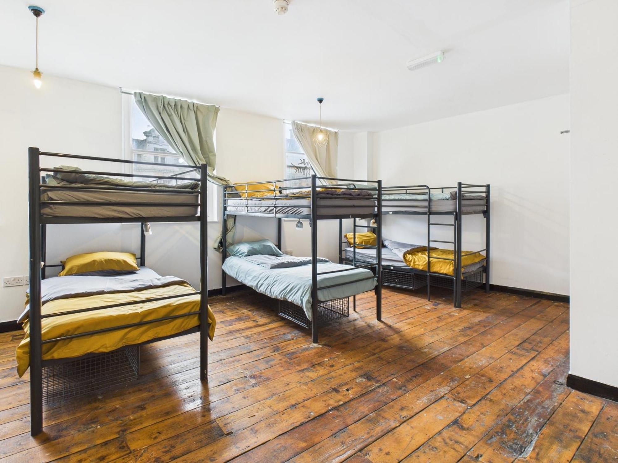Bunkhouse Hostel คาร์ดิฟฟ์ ภายนอก รูปภาพ